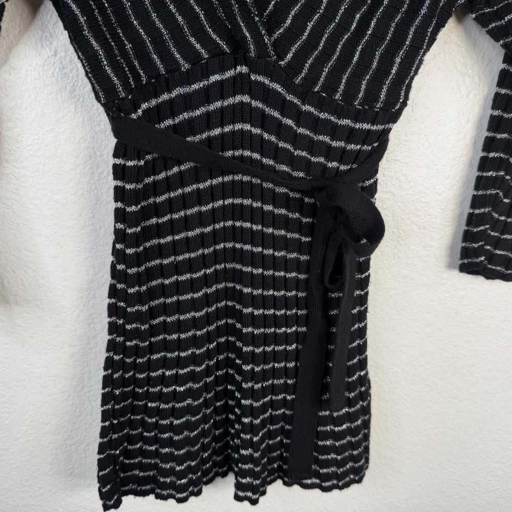 Wet Seal Women's Top Black Silver Stripes Sz M Y2K 90's Babydoll Belted - Picture 7 of 13